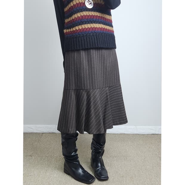 (레쥬메)라인 물결 스커트