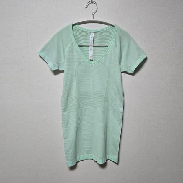 룰루레몬 티셔츠 / 여자 티셔츠/ 여성 티셔츠 