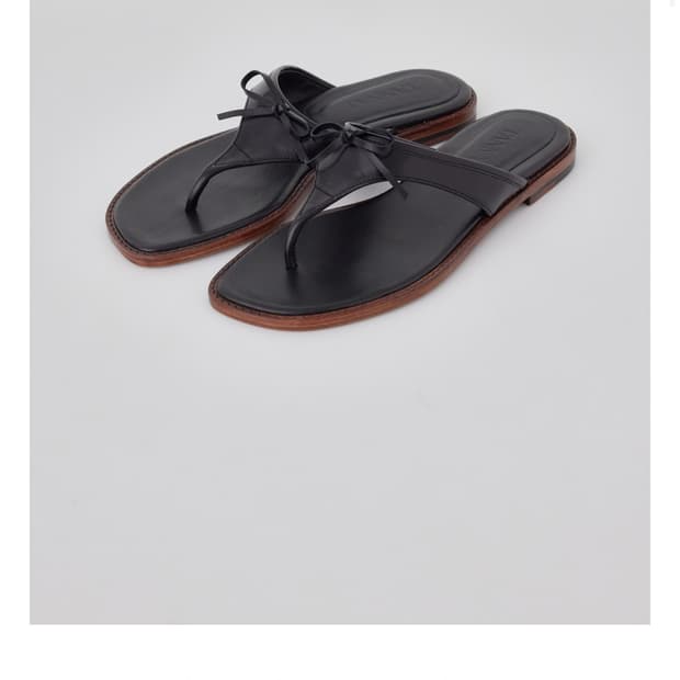 타낫 리본 레더 슬리퍼