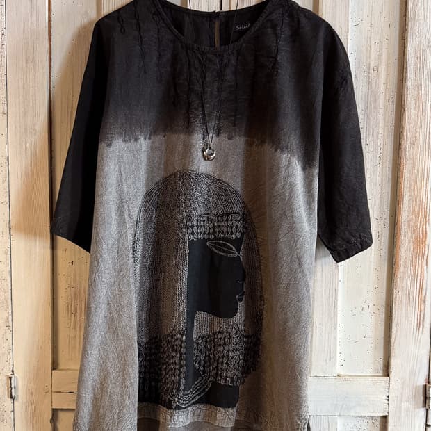 Embroidered T-shirts 0034