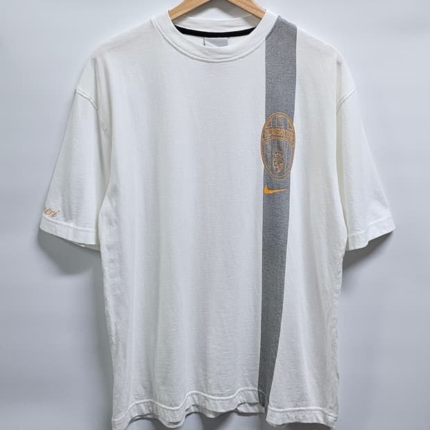 나이키 유벤투스 반팔티셔츠 XL