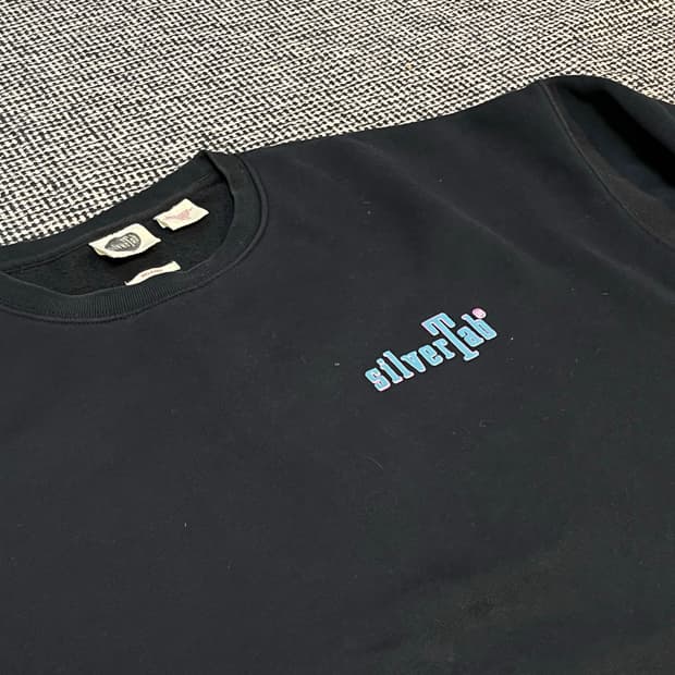 리바이스 실버탭 맨투맨