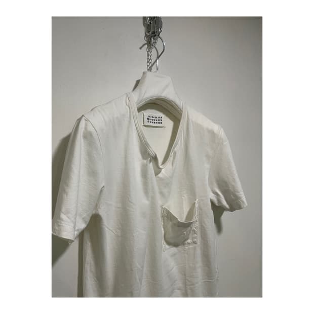 마틴 마르지엘라 루즈넥 티셔츠