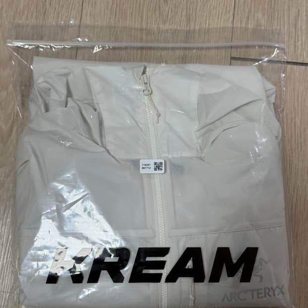 새상품 아크테릭스 스쿼미시 L사이즈