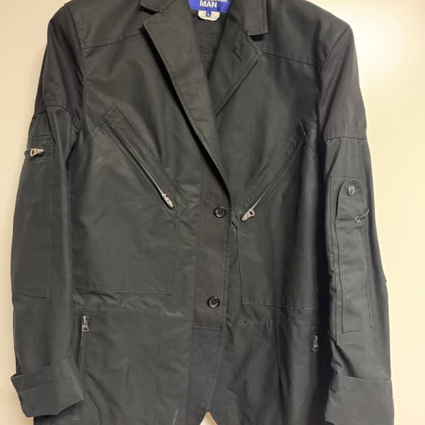 봄 여름 입기 좋은 Junya Watanabe 자켓 입니다 