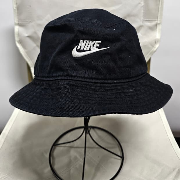 나이키 Apex 버킷햇 L 새상품 