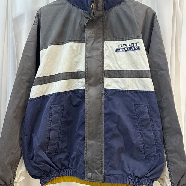 SPORT REPLAY의 리버시블 배색 바람막이 올드스쿨 점퍼