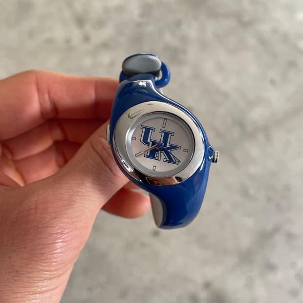 00s Nike Triax College Series Kentucky