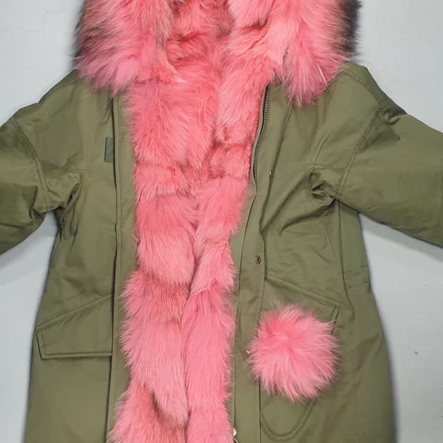 엣지 핑크 폭스털 야상 점퍼 66