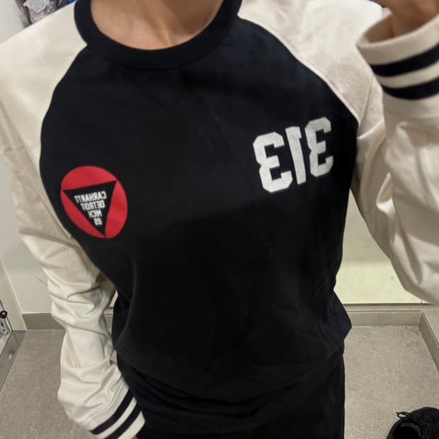 🖤칼하트 롱슬리브🖤