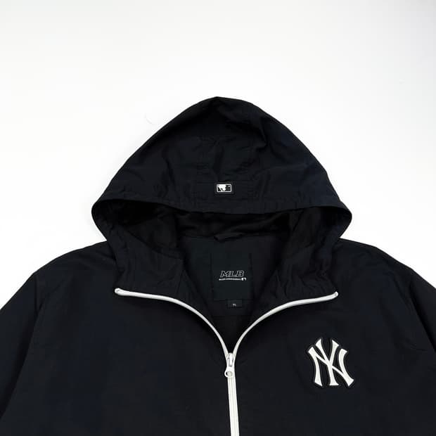MLB 뉴욕양키스 블랙 풀오버 바람막이 자켓 (XL)