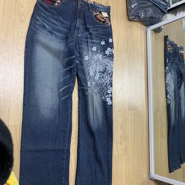 32-L)풍천상점 오리엔탈 봉황 자수 청바지
