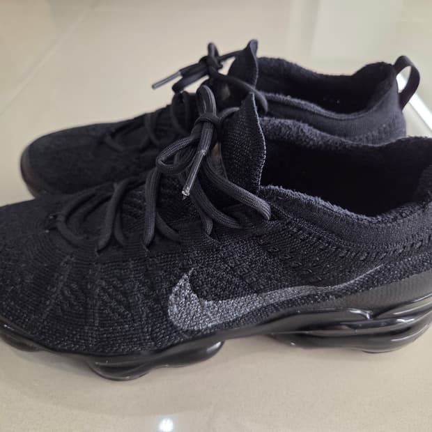 나이키 베이퍼맥스 2023 260 새상품급