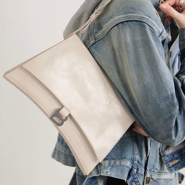 Balenciaga crush bag