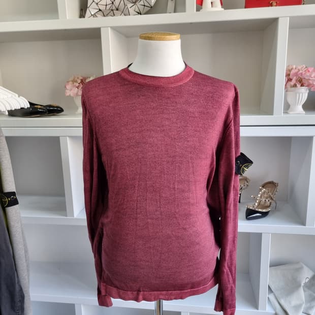 스톤아일랜드 와인 니트