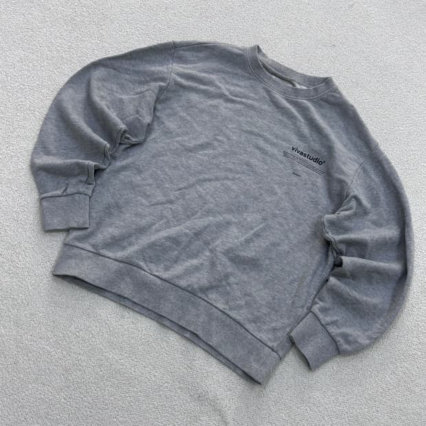 S 비바스튜디오 스몰로고 맨투맨 티셔츠 0429E