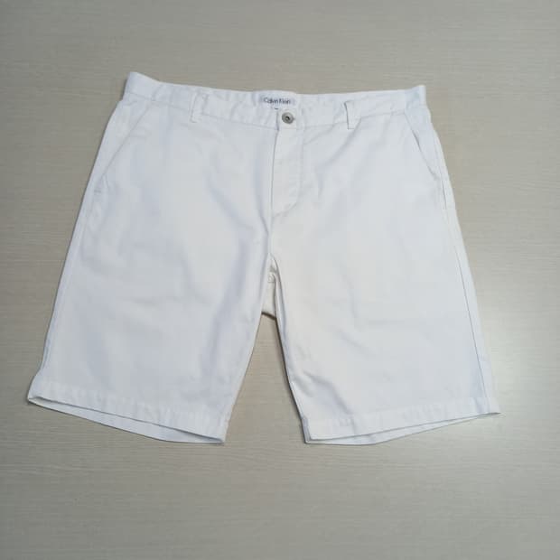 34 새상품 Calvin Klein 면 반바지 화이트 34-614