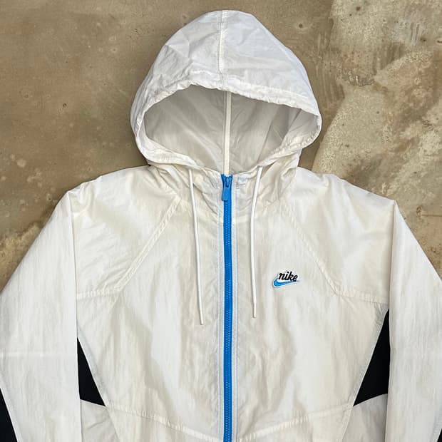 M 나이키 헤리티지 윈드러너 화이트 바람막이