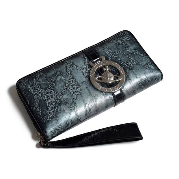 비비안웨스트우드 (VIVIENNE WESTWOOD)