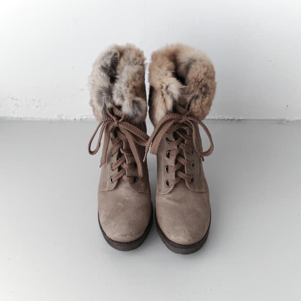 fur short boots