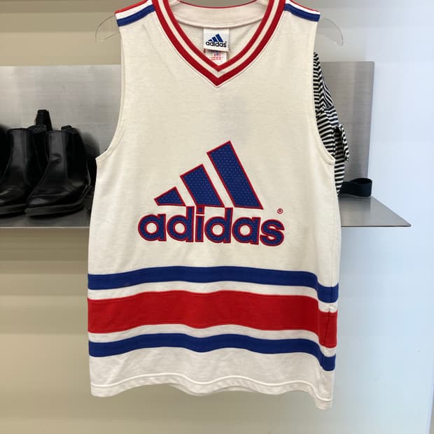 Old 아디다스 슬리브리스
