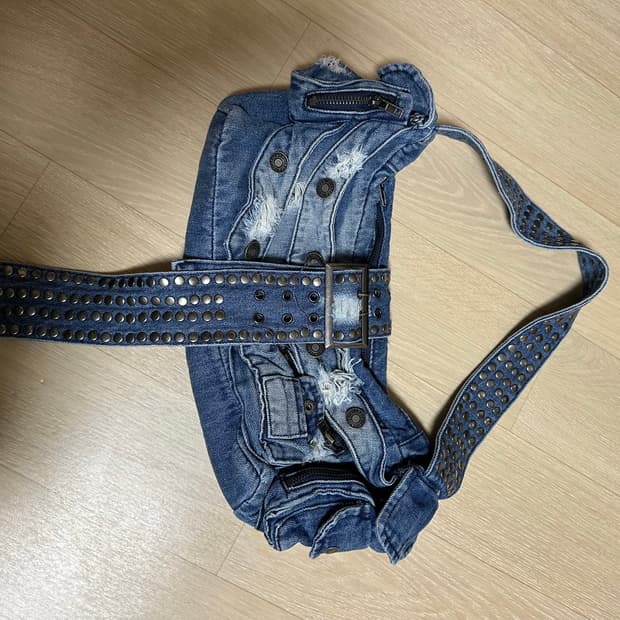 Jaded London 벨트 데님 숄더백