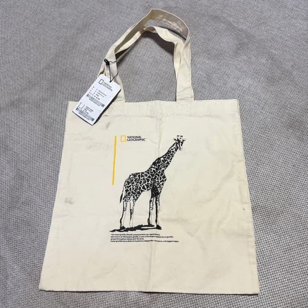내셔널지오그래픽 기린 에코백