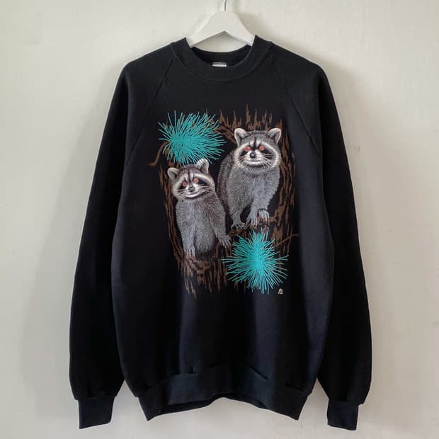 80s 빈티지 Raccoon 블랙 맨투맨