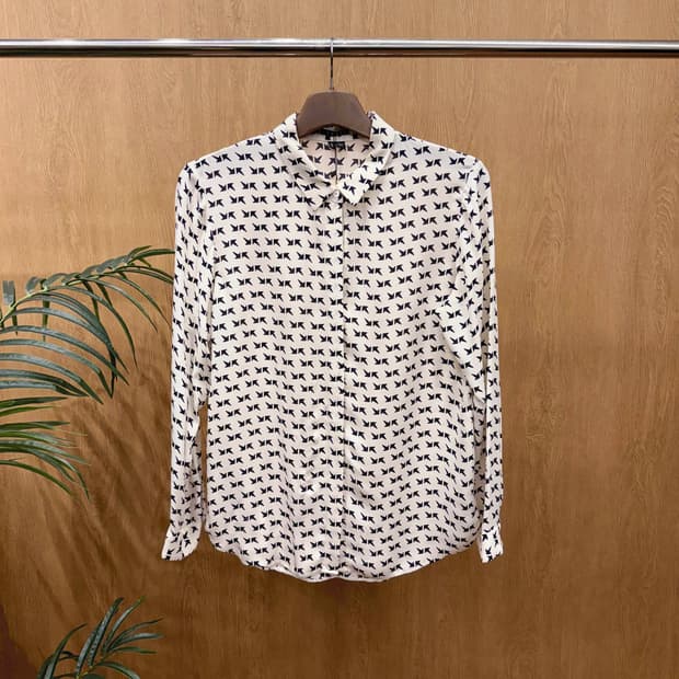 띠어리 실크 셔츠 블랙 패턴 프린트 버튼업 미니멀 아이보리