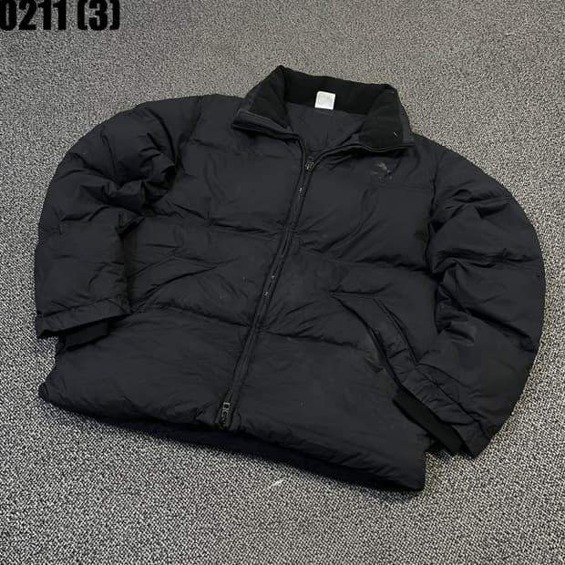 푸마 패딩