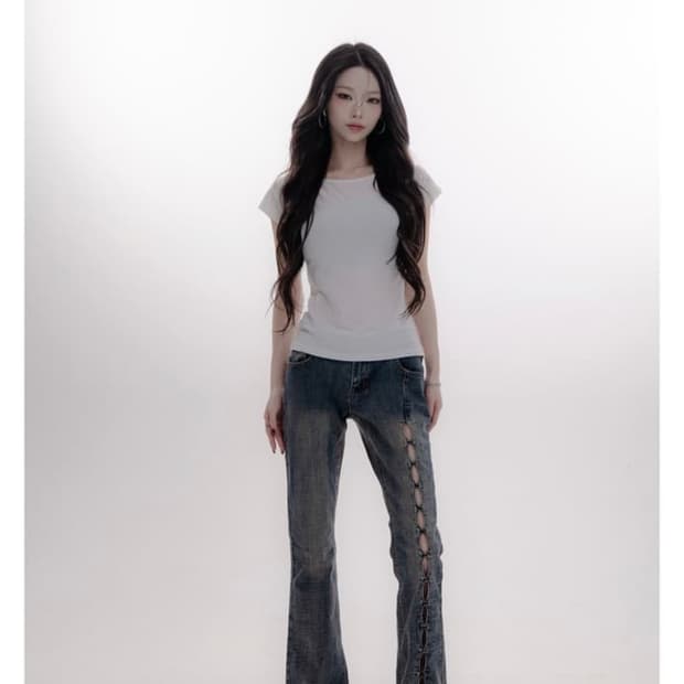 설림 컷아웃 팬츠 구해요 ㅜㅠ