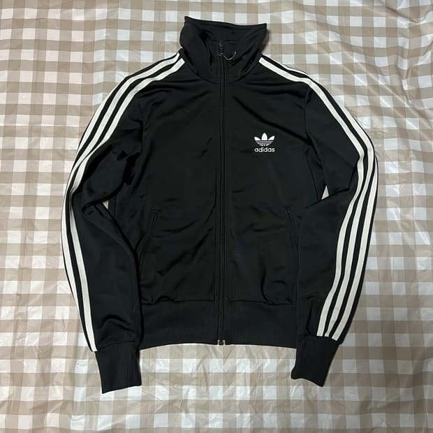 아디다스 여성 파이어버드 져지 블랙 90 삼선 트랙탑 집업 뒷로고