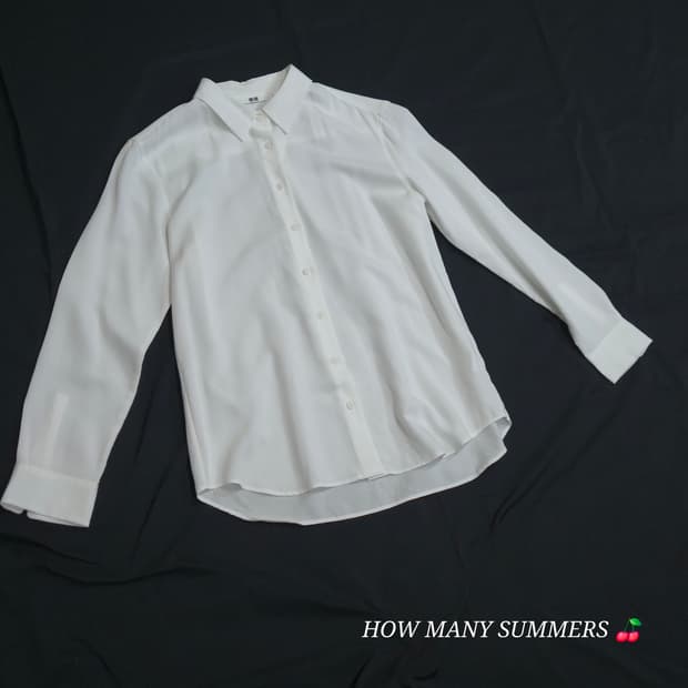 유니클로 여성 레이온 긴팔 셔츠 S 화이트 부드러운 소재 기본 블라우스
