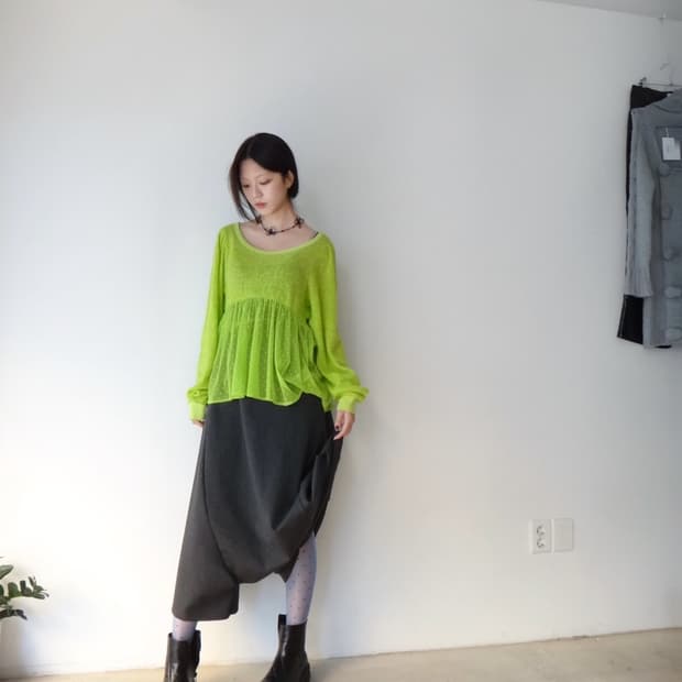 Mesh dot ruffle knit / lime