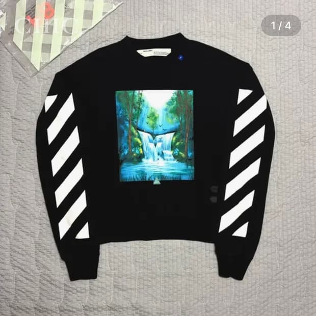 오프화이트 워터폴 애로우 맨투맨 (한정판, 블랙)