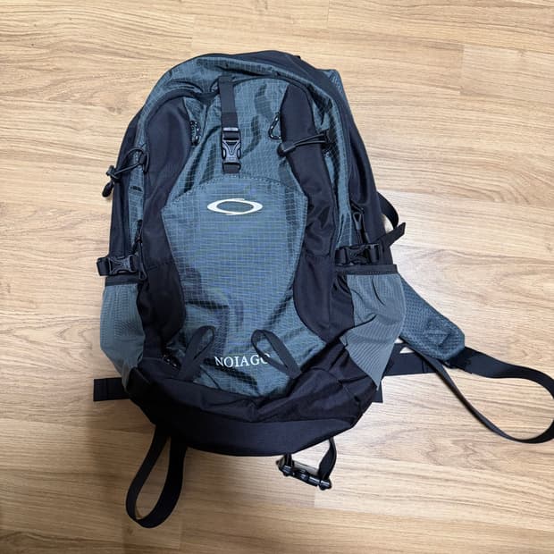 노이아고 나일론 데일리 백팩 (새상품)