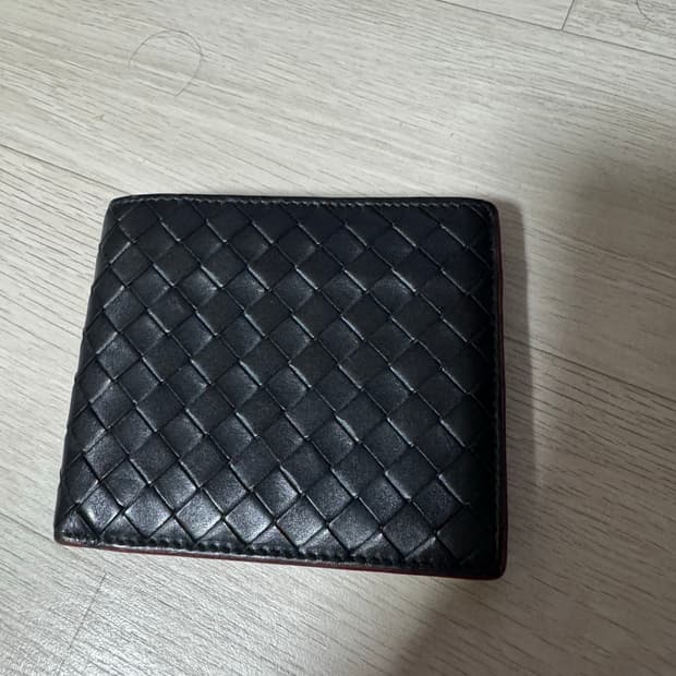 보테가베네타 인트레치아토 반지갑