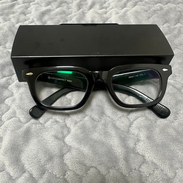 애쉬컴팩트 베이커 판매(브라운 변색렌즈)