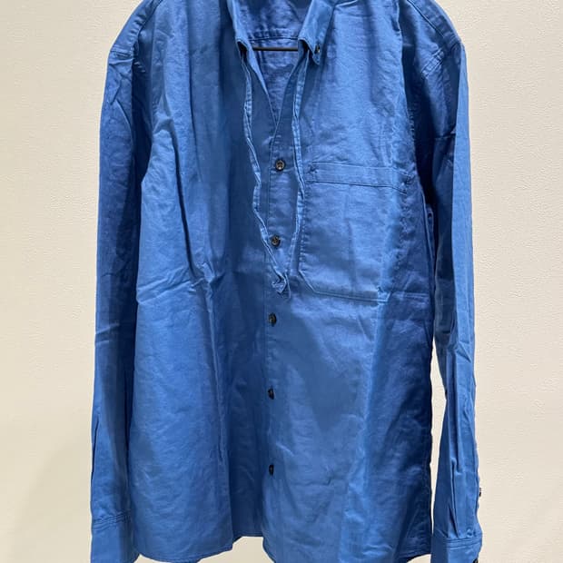 캐피탈 넥 스트링 버튼업 블루 셔츠