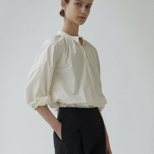 낫띵리튼 셔츠 Kate shirring shirt (Ivory)