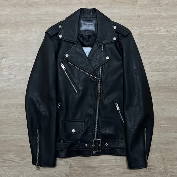 드레스볼륨 싱글 에코 레더 라이더 가죽자켓 [블랙] L/100