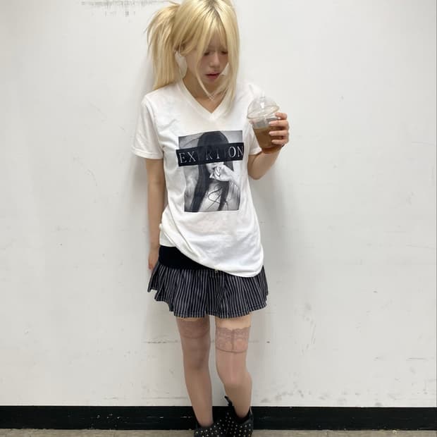 (Avail mode)10‘s Indie Sleaze V-Neck Te