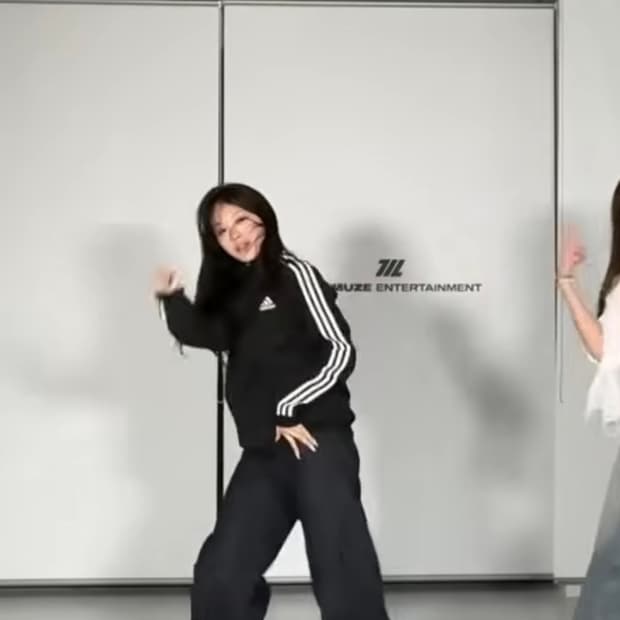 리센느 미나미 착용 아디다스 져지