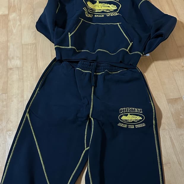 Corteiz Set up. honey blacks