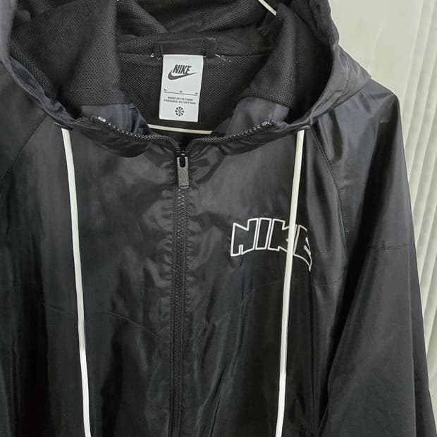 나이키 바람막이 