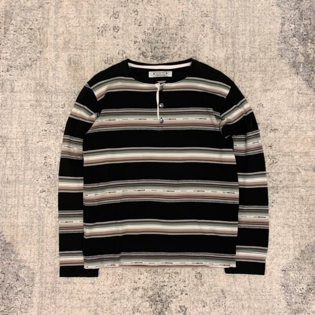 사스콰치패브릭스 스트라이프 헨리넥 롱슬리브