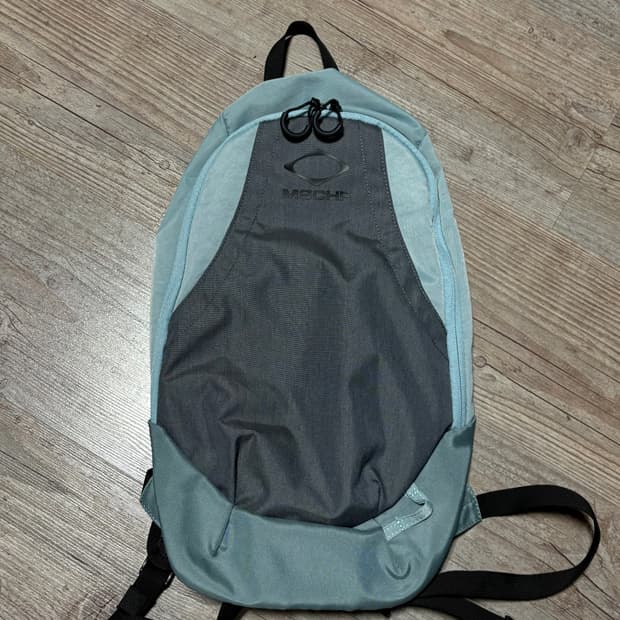 미스치프 롬버스 백팩 블루