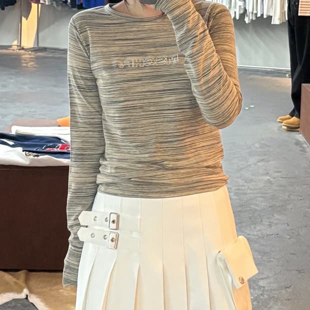 미스치프 롱슬리브 티셔츠