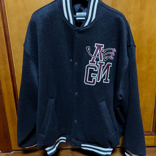 앵글런 울 바시티 자켓 새상품