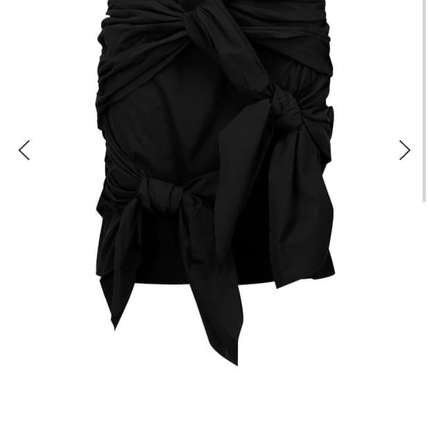 나체 트위스트 타이 미니 스커트